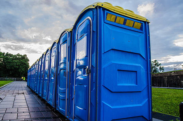 Porta potty delivery and setup in Messiah College, PA